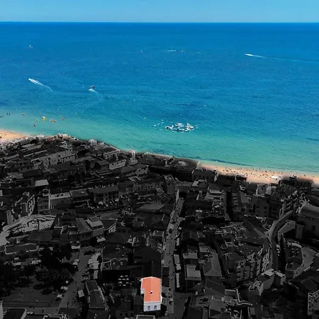 Lägenhet Downtown F - 150m From The Albufeira