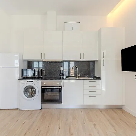 Apartament Downtown F - 150m From The