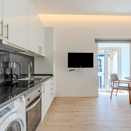 Downtown F - 150m From The Albufeira