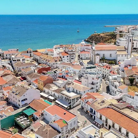 Lejlighed Downtown F - 150m From The Albufeira